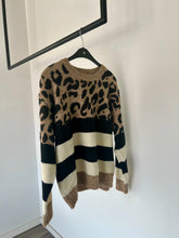 Afbeelding in Gallery-weergave laden, LEOPARD SWEATER